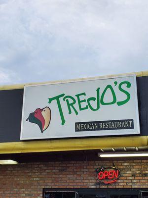 Came to Haughton La for work, im from Texas and love TexMex. I wish we had a Trejos in Ft Worth.