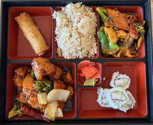 General Tso's & Bento Spicey Chicken