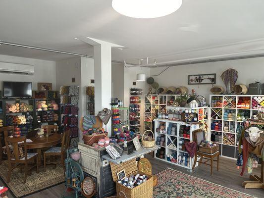 Cute and well-organized yarn shop - Three Crows Fiber