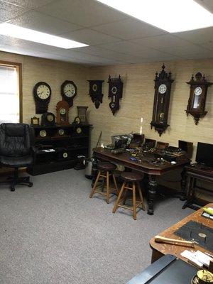 A room in the Clock Shop