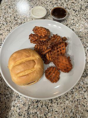 Bbq burger and sweet potato fries