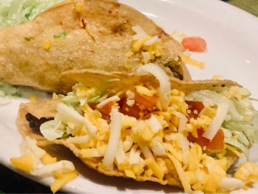 Taco Tuesday with their amazing taco shells!! Shredded Beef!