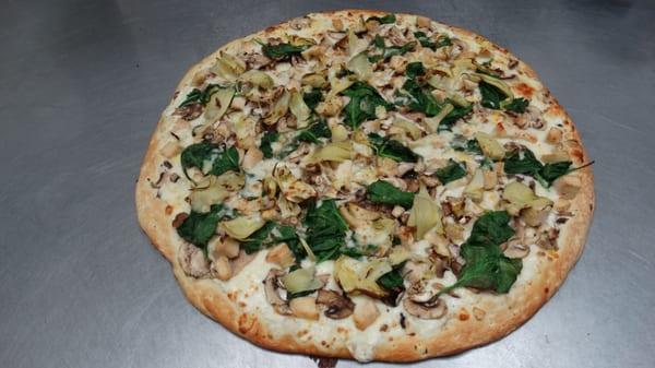 Grilled Chicken Spinach Pizza