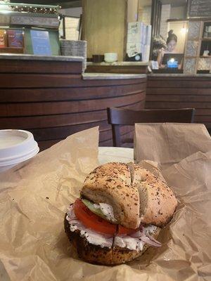 Veggie bagel