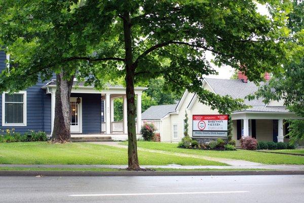 Robinson Salyers, PLLC's convenient and historic Shelbyville, KY office.