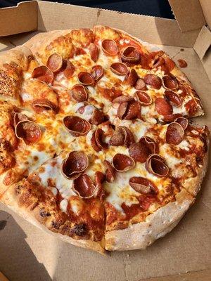 Large Pepperoni Pizza