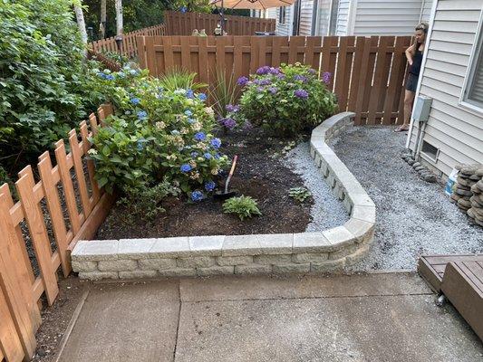 We do retaining walls !