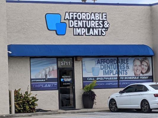 Affordable Dentures & Implants