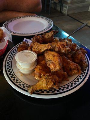 Big Dawg wings (20) with ranch