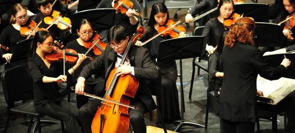 Concerto Competition winner performs with Philharmonia Orchestra