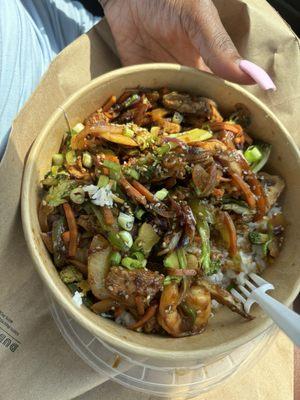 General Tsos Stir Fry with chicken and shrimp