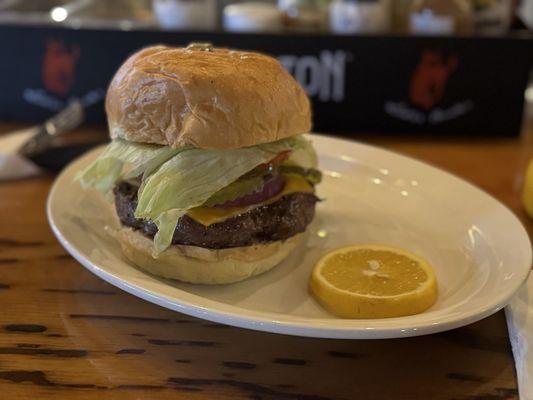 Cheese burger (happy hour) salad not show