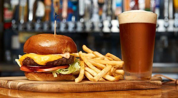 Come in every Monday for our $8 Smash Burger and $3 Local Pints!