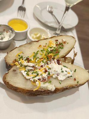 Baked Potato with Fixins