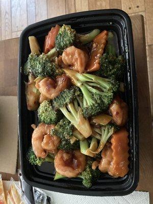 Shrimp with Broccoli and Garlic Sauce dinner portion. Same as always no shorting shrimp or broccoli.