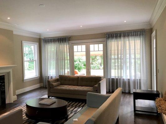 Another Amazing Job Done By Alluring Window in The South Hamptons!  Beautify your home. Visit our website at http://www.alluring-window.com