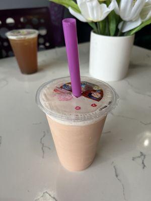 Rose, lychee, and vanilla milk tea with no toppings