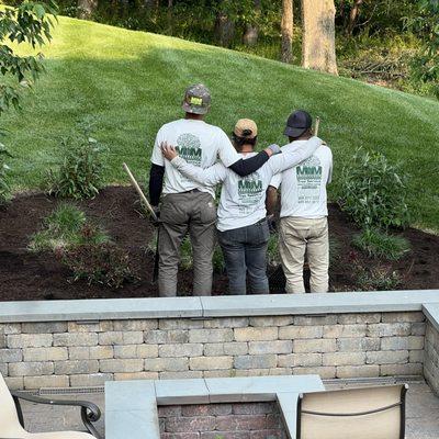 MM Lawn Service and Landscaping LLC. Landscaping near Bucks County Pennsylvania #mulch #landscaping #buckscounty #warminsterpa