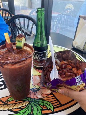 Michelada, sangría, taki locos