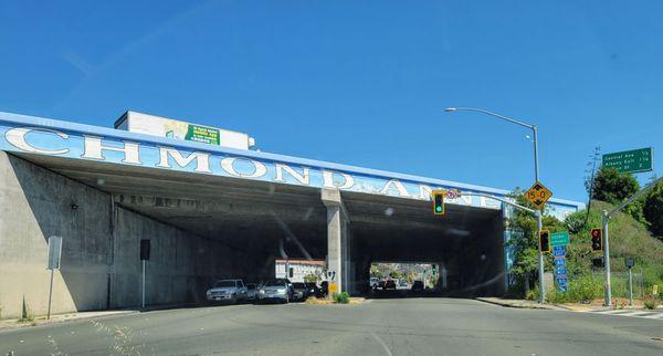 Carlson Blvd passing under I-80.