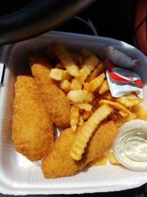 Had a lunchtime craving for fish n chips. Pretty dang good for $5! Big pieces of fish yum