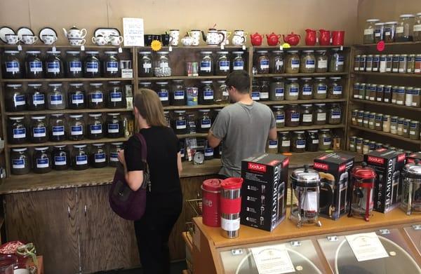 Loose leaf tea wall!