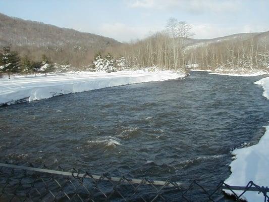 winter on Esopus