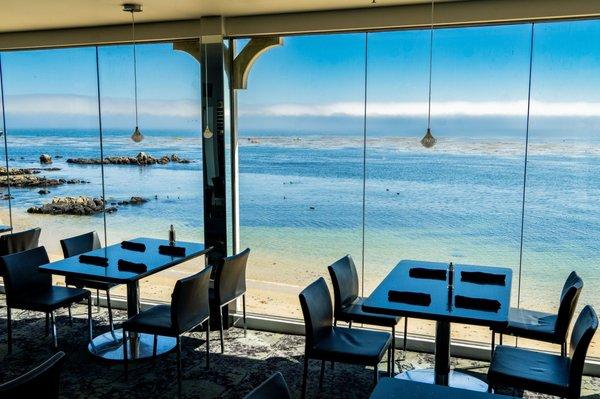 Lalla Oceanside Grill