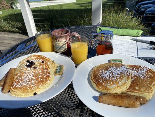 Matt's famous blueberry pancakes!