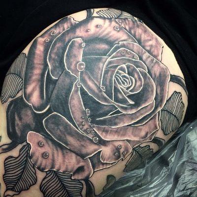 Black and gray style tattoo by Tonii Florrez , rose