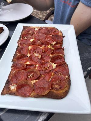 Classic pepperoni flat bread pizza