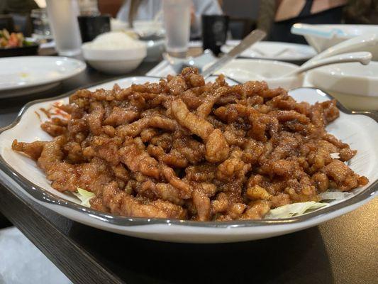 Shredded Pork in Beijing Sauce (with Bao instead of pancakes)