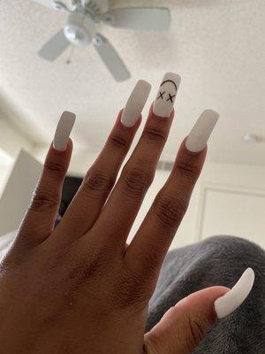 Nail shape requested: square. Idk wtf this is.