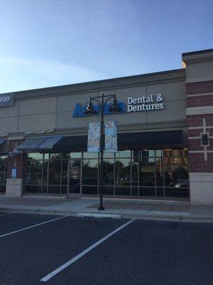 Advara Dental & Dentures of Harrisburg -- High Pointe Commons : 4640 High Pointe Boulevard, Harrisburg              Storefront