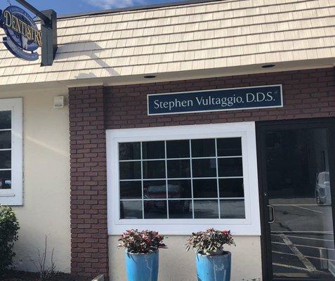 Stephen M Vultaggio, DDS