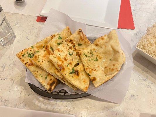 Garlic naan