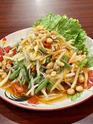 Classic Papaya Salad