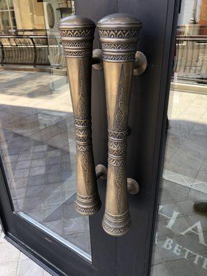 Cool door handles