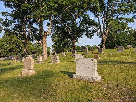 Mount Feake Cemetery, Waltham