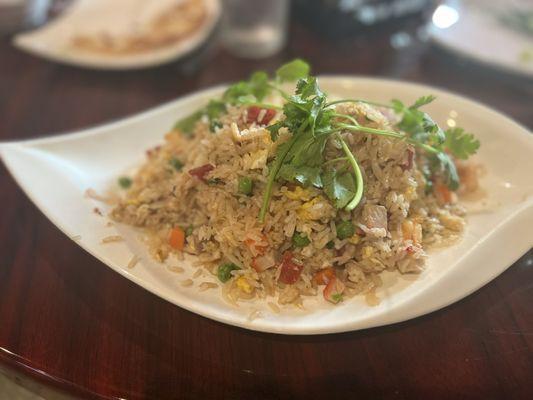 R8. Seafood Fried Rice