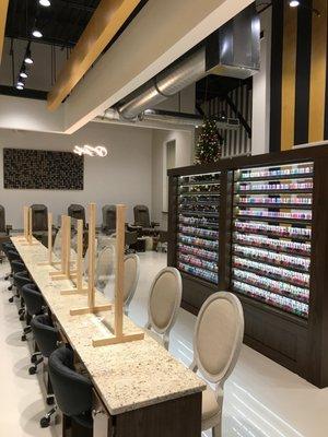 Touch nail spa