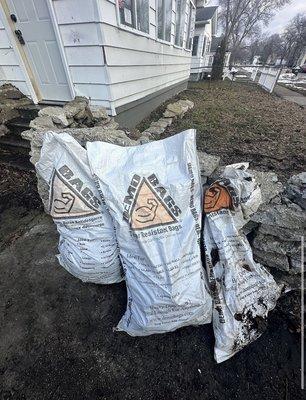 Contractor trash bags