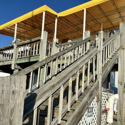 Leading up to the outside deck dining and entrance.