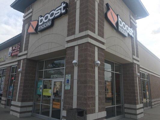 Boost mobile, Evergreen park