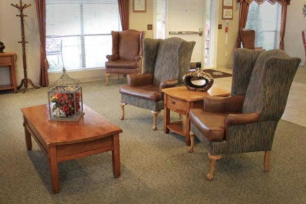 Legend Oaks Healthcare and Rehabilitation - East Houston Sitting Area