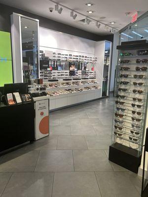 Sunglass Hut