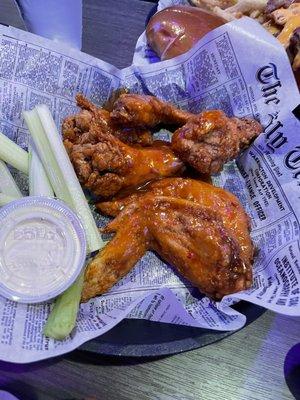 Jumbo wings