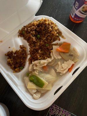 Moo goo gai pan