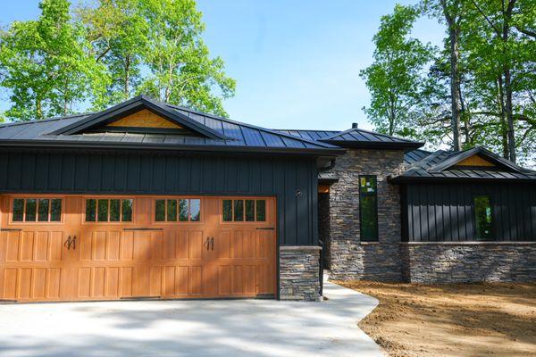 Service Plus Garage Doors