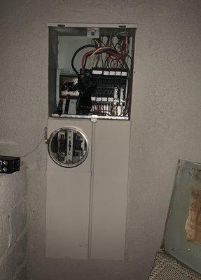 I hired them to replace 1 breaker, they replaced with the wrong breaker and told me I needed to replace the entire panel for $3500 min.